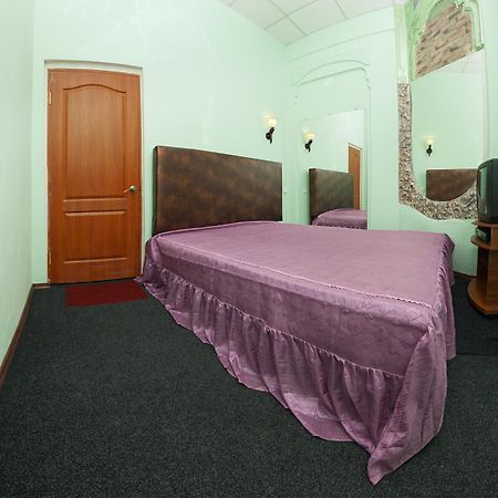 Margo Hotel Харков Екстериор снимка